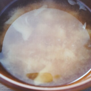 キャベツねぎ豆腐の味噌汁